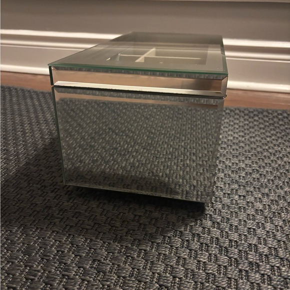 Mirrored Jewelry Box - Picture 8 of 8